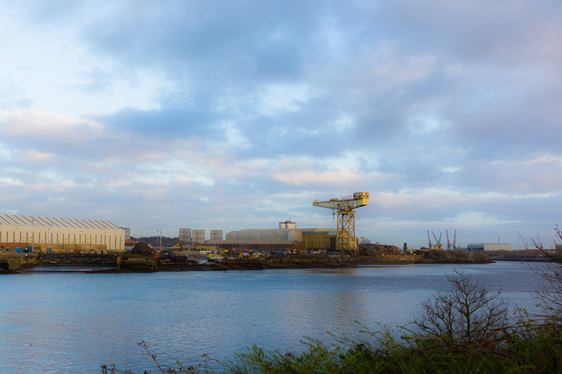 witter-n-grunt 2012: Down by the Riverside &emdash; Scotstoun Crane from Braehead